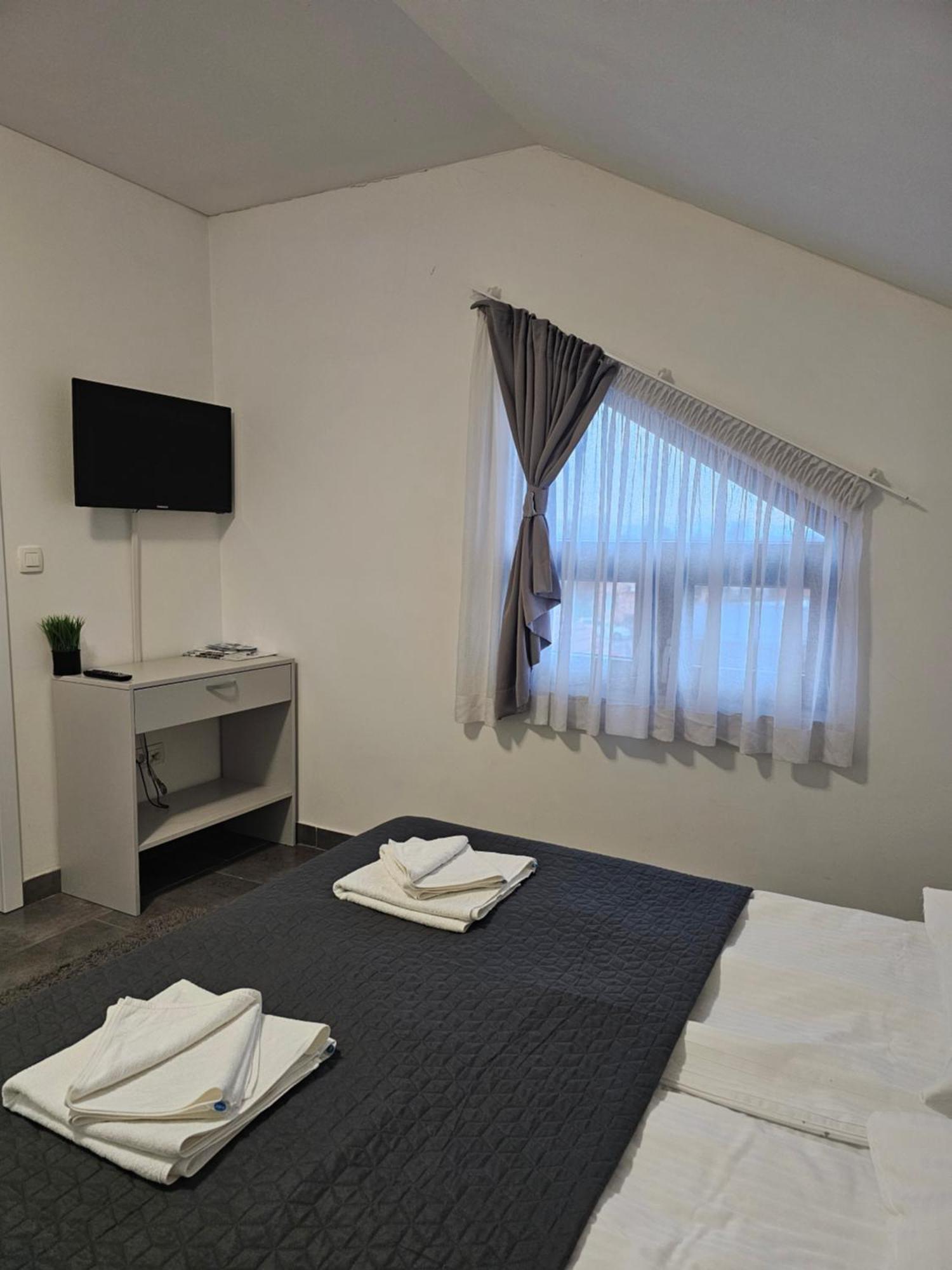 Filipovic Rent A Car & Apartments Selnica Scitarjevska Exterior foto